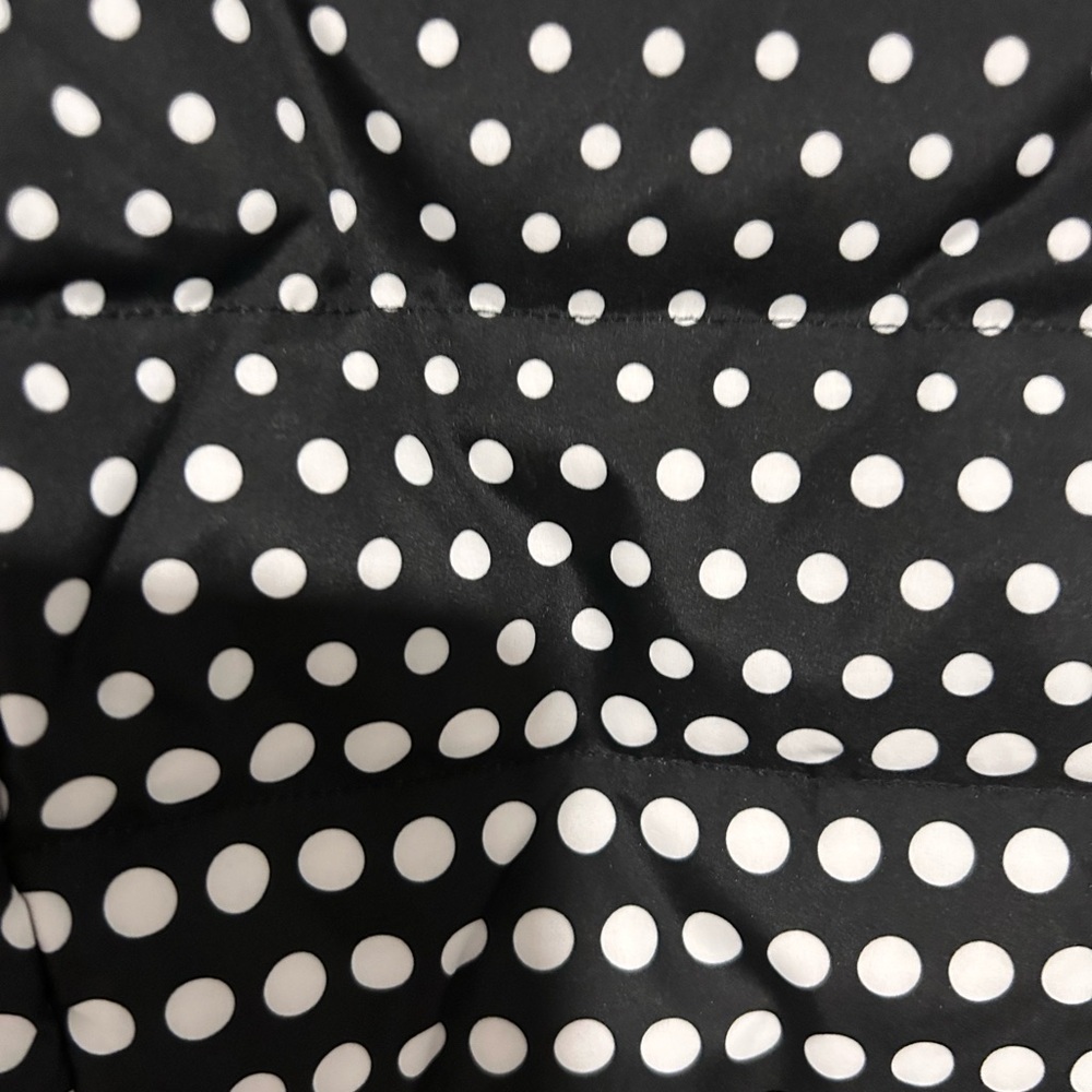 Talbots Women’s Black & White Polka Dot Puffer Vest
Size L - Picture 3 of 8